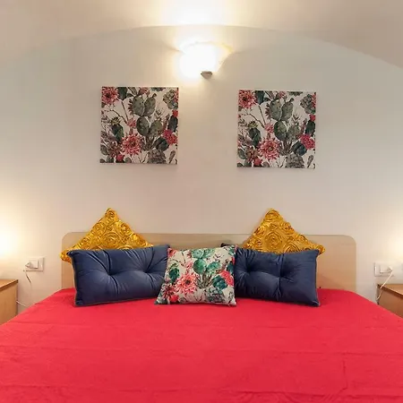 Apartment Casa Madonnella 12